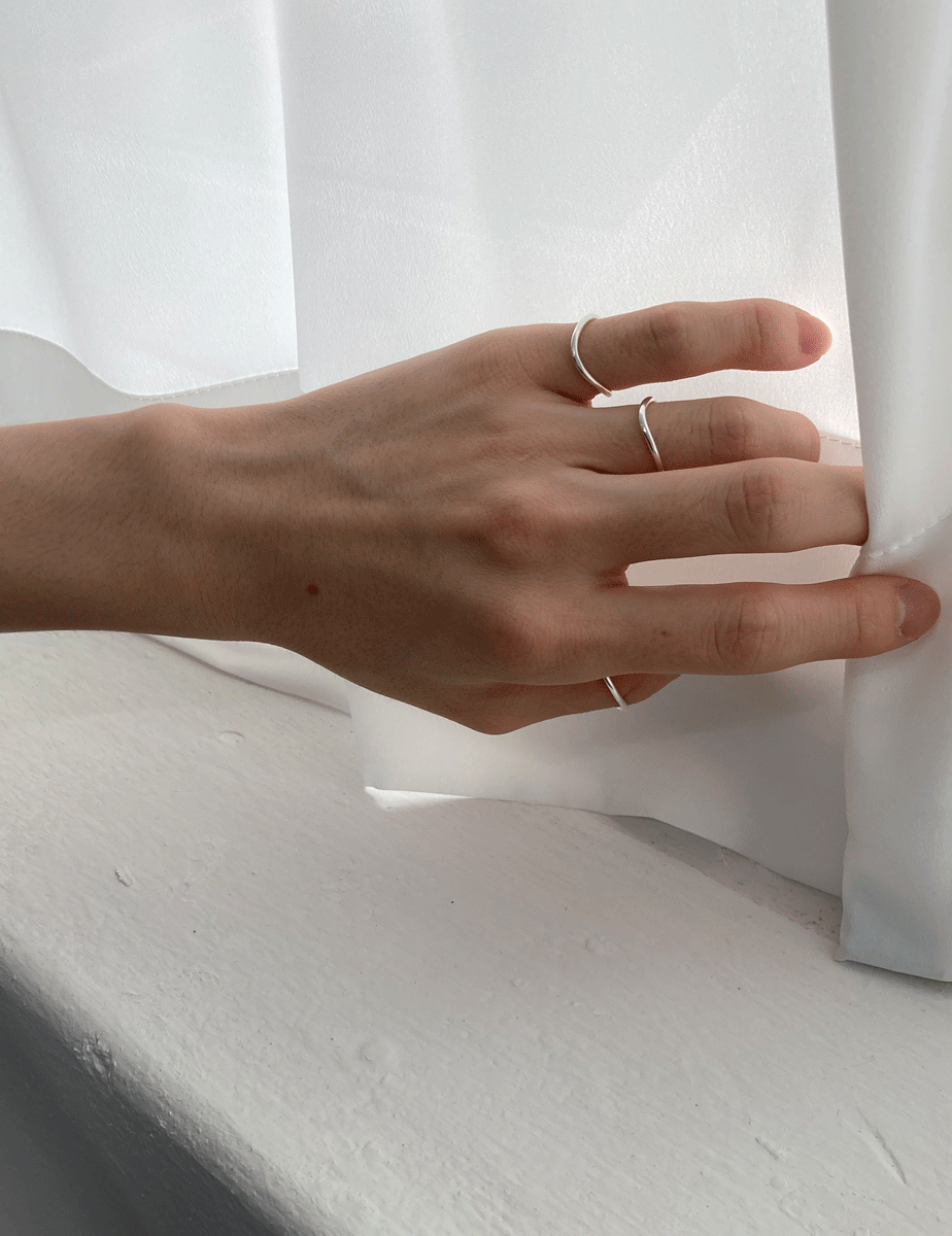 thin wave ring