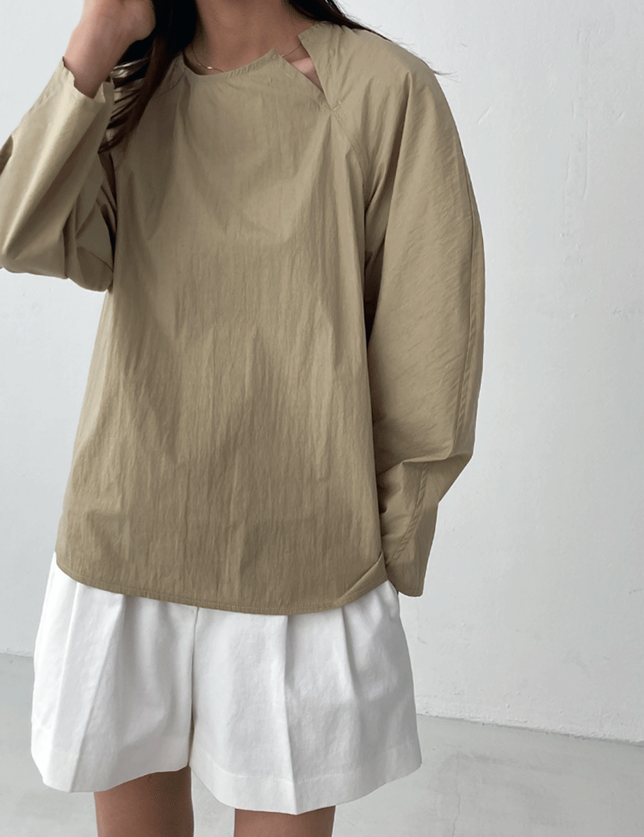 [일부당일]mood slit blouse (3color)