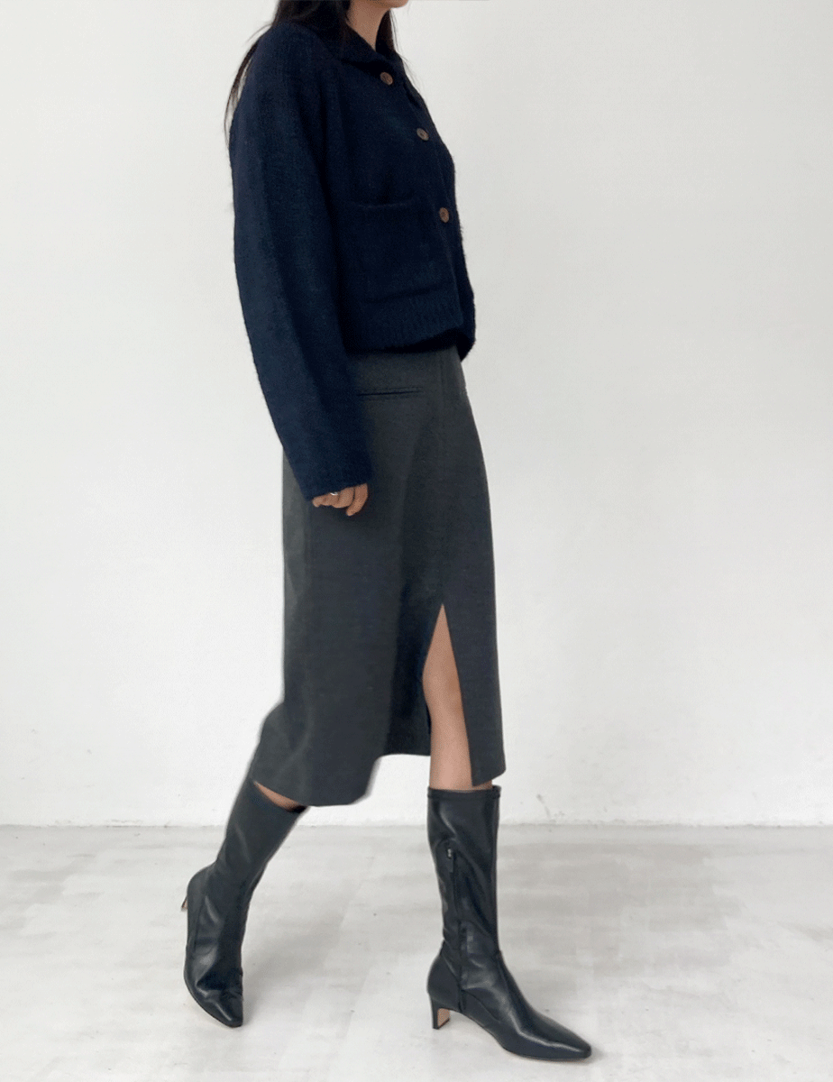 wool front slit skirt